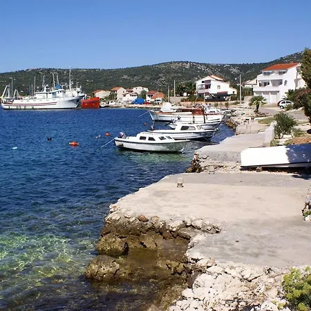By The Sea Vinisce, Trogir - 19014 *
