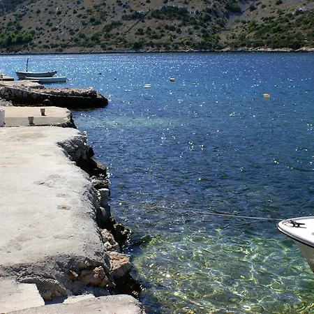 By The Sea Vinisce, Trogir - 19014 Vinisce